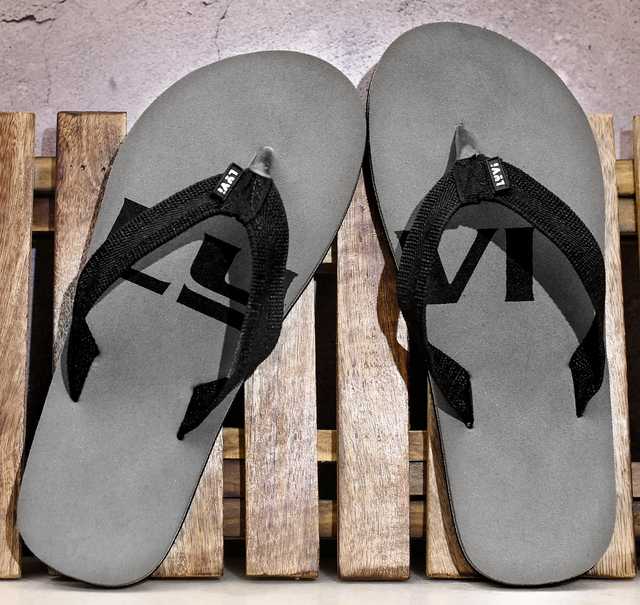 LYVI Coco Casual Slipper for Men's (Grey, 6) (M-23)