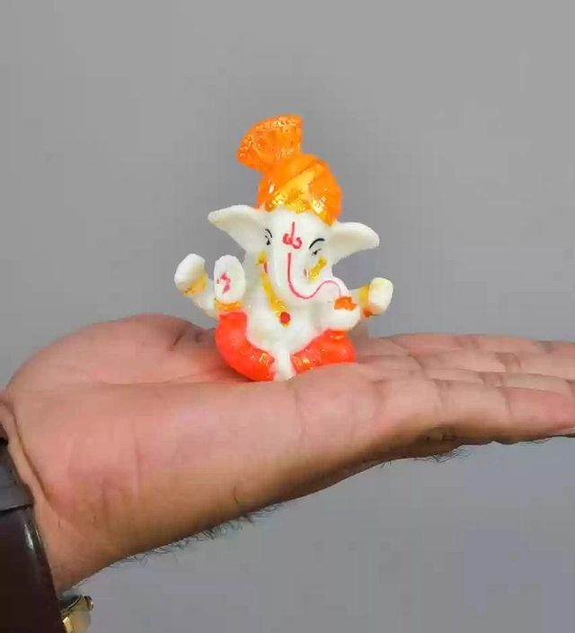 Beautiful Ganpati Idol for Car Dashboard (Multicolor)