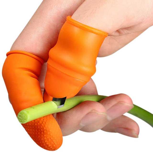 Sterling Bazaar Thumb Cutter Separator Finger Tool For Harvesting Plant Gardening Fruit Vegetable Picker (St-035)