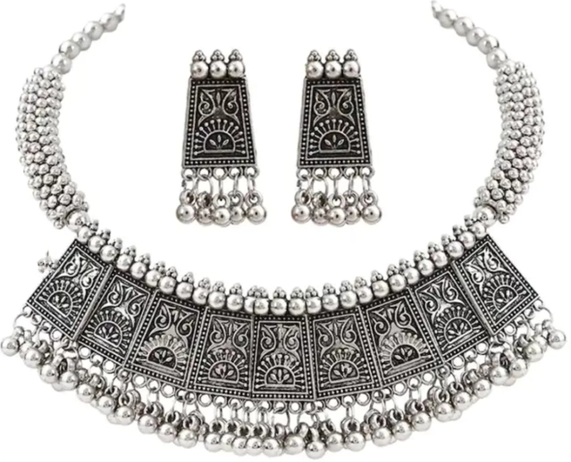 Designer Necklace with Earrings Set for Women & Girls (Silver, Set of 1)