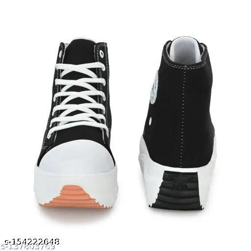 Boots for Women (Black & White, 3)