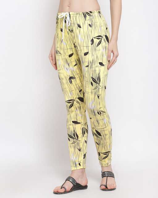 Klotthe Women Printed Legging (Yellow, 30) (K-6)