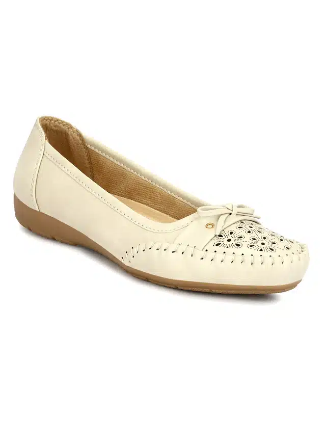 Loafer for Women (Cream, 5)