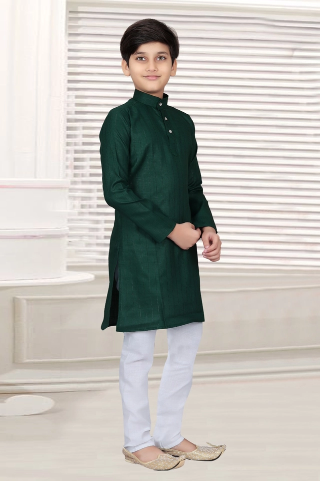 Cotton Full Sleeves Kurta with Pyjama for Boys (Green & White, 3-5 Years)