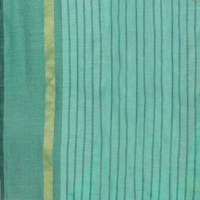 सिद्धिदाता टेक्सटाइल विमेंस कॉटन ब्लेंड स्ट्राइप साड़ी विद अन-स्टीट्च्ड ब्लाउज पीस 