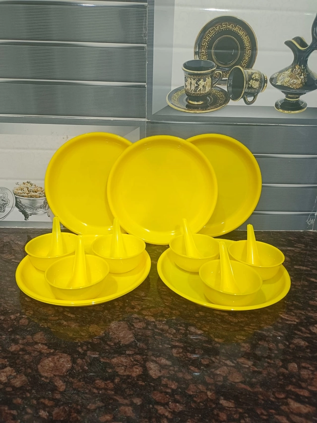 Plastic Dinner Set (Yellow, Set of 18)