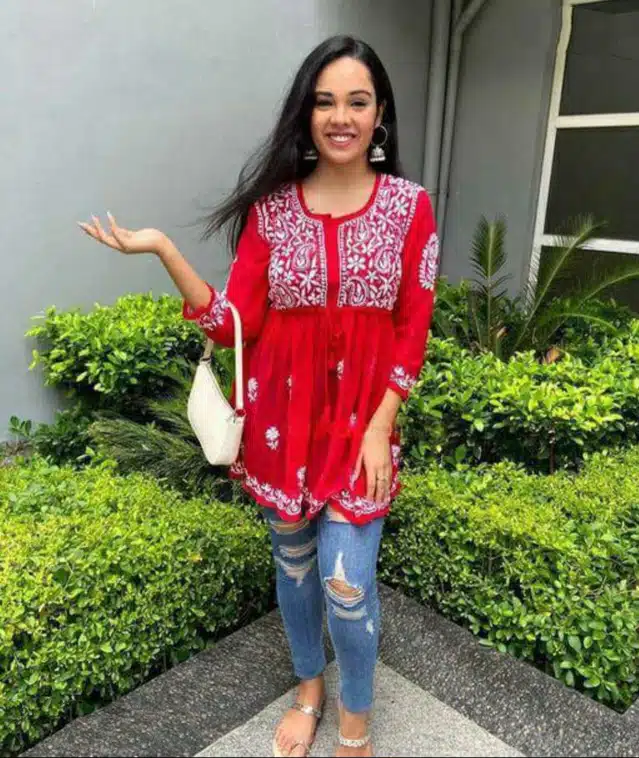 Women's Embroidered Tunic (Red, M) (SC-5)