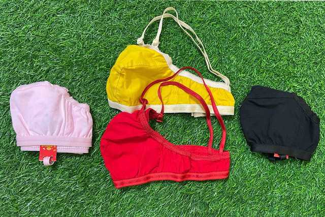 विमेंस फुल कवरेज नॉन पैडेड ब्रा (मल्टीकलर, 32C) (पैक ऑफ़ 4) (M-45C)