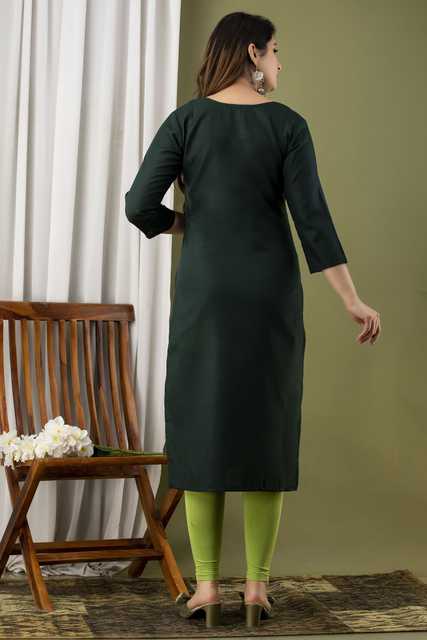 Women Cotton Blend Embroidered Kurta (Dark Green, S) (SD-671)