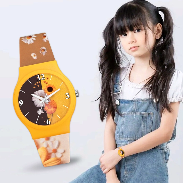 LORETTA Silicone Straps Analog Watch for Kids (Yellow)