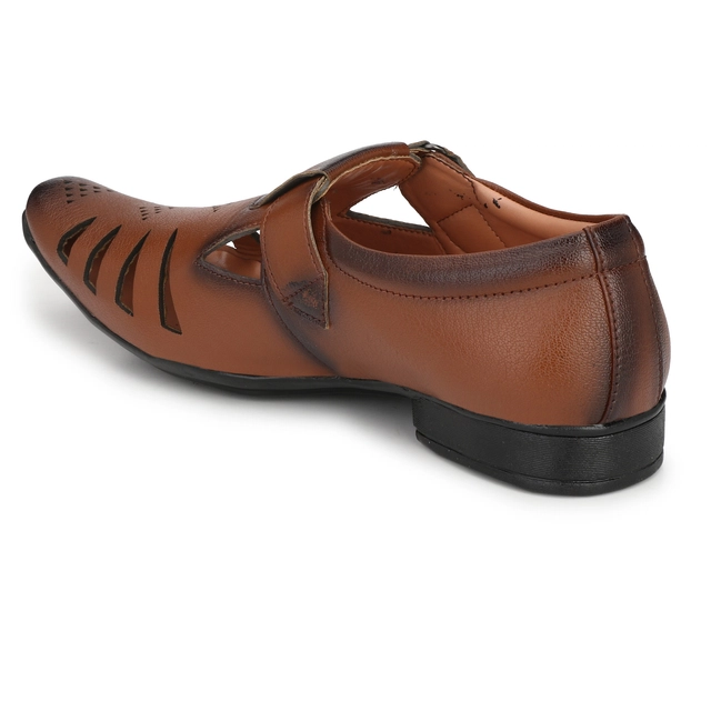 Sandals for Men (Brown, 6)