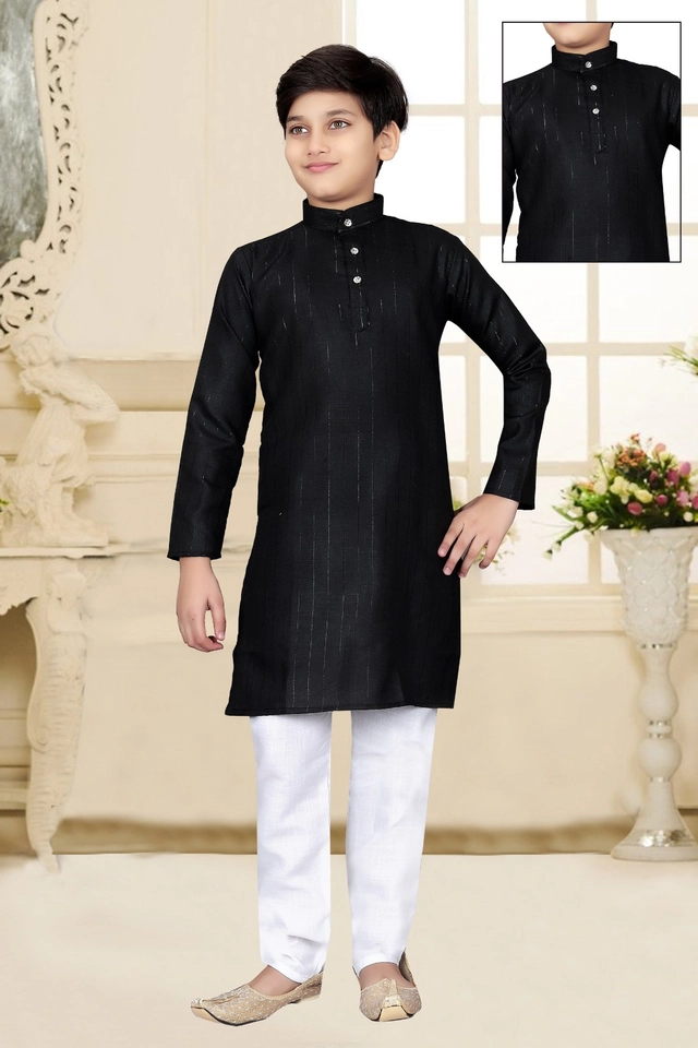 Cotton Full Sleeves Kurta with Pyjama for Boys (Black & White, 3-5 Years)