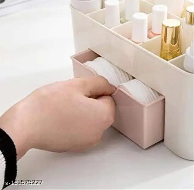 Cosmetics Storage Box (Multicolor)