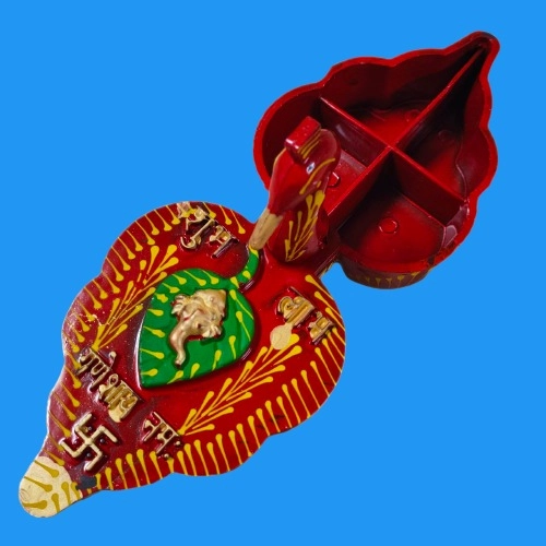 Plastic 4 Section Peacock Shape Meenakari Designed Kumkum Box (Multicolor)