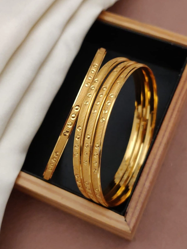 Alloy Gold Plated Bangles for Women (Gold, 2.6) (Pack of 4)