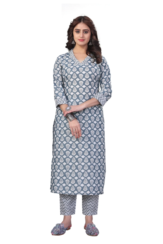 Cotton Blend Solid Kurta with Bottomwear for Women (Blue, S)