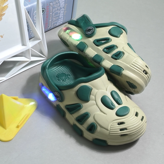 Clogs for Boys (Green & Cream, 6C)