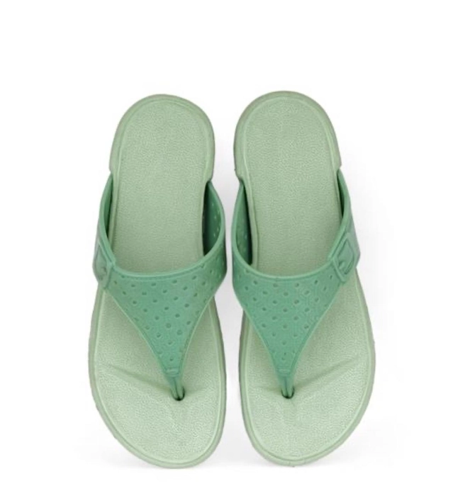 Flipflops for Women (Green, 4)