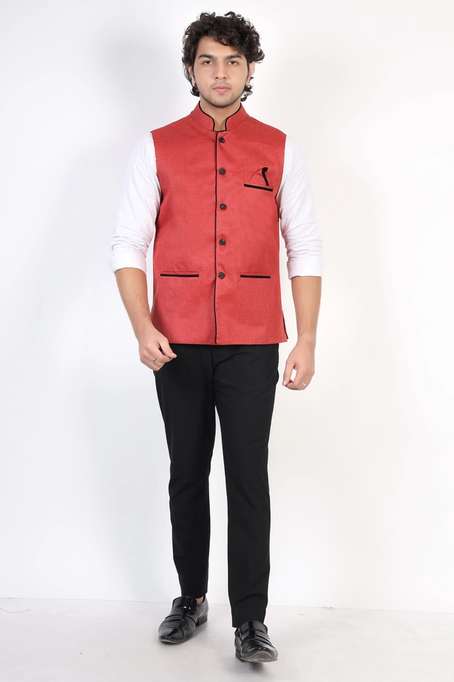 Jute Khadi Solid Waistcoat for Men (Maroon, L)