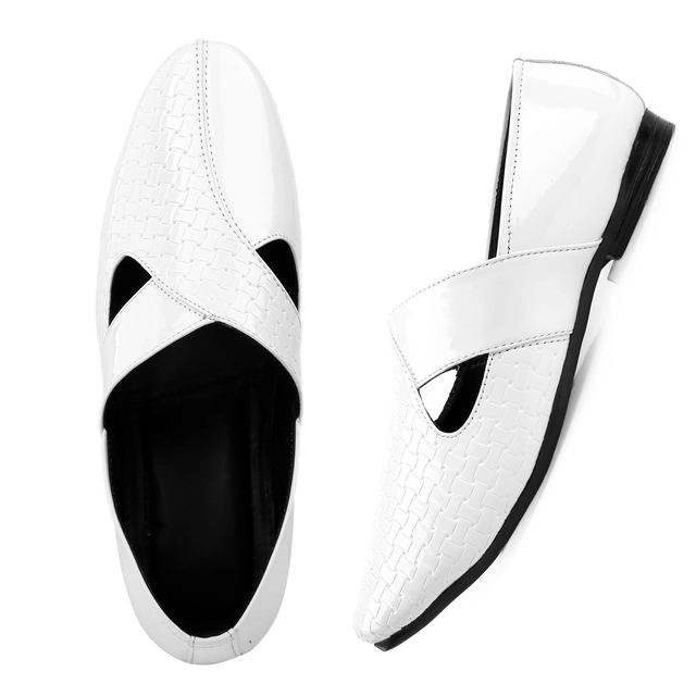 Juttis for Men (White, 6)