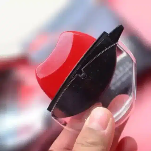 Apple Design Waterproof Lipstick (Red, 3.8 g)