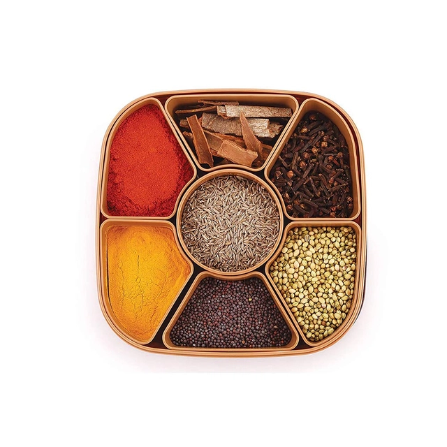 Plastic 7 Section Spice Container with Lid (Multicolor)