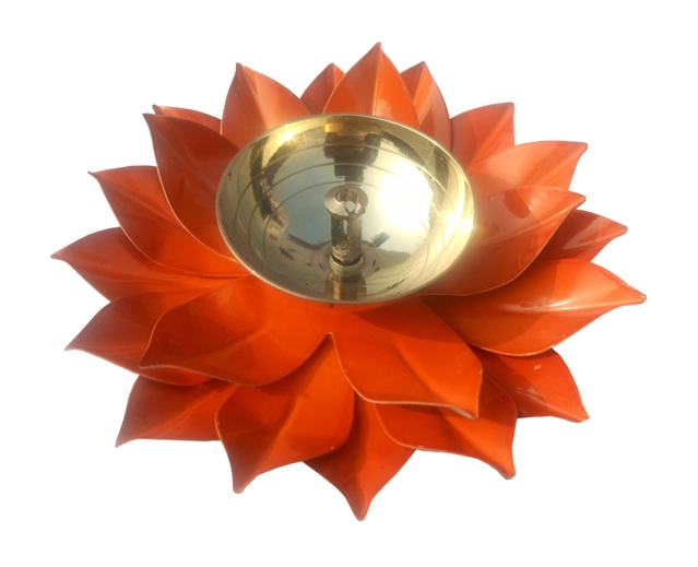 Brass Kamal Patta Akhand Diya for Pooja (Gold, 6 inches)