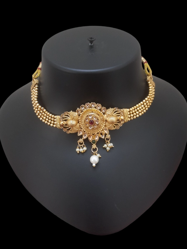 Brass Necklace with Earrings for Women (Gold)