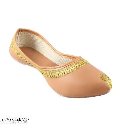 Juttis for Women (Tan, 4)