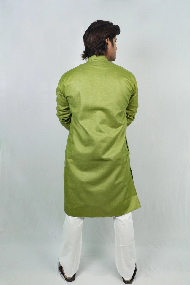 Cotton Full Sleeves Embroidered Kurta Set for Men (Green & White, M)