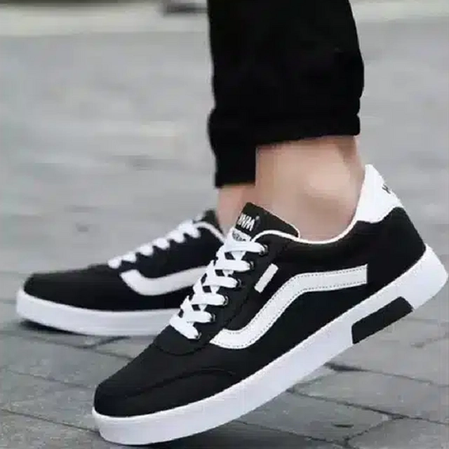 Casual Shoes for Men (Black & White, 7)