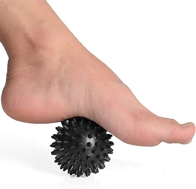 ABS Plastic Acupressure Massage Ball (Black)