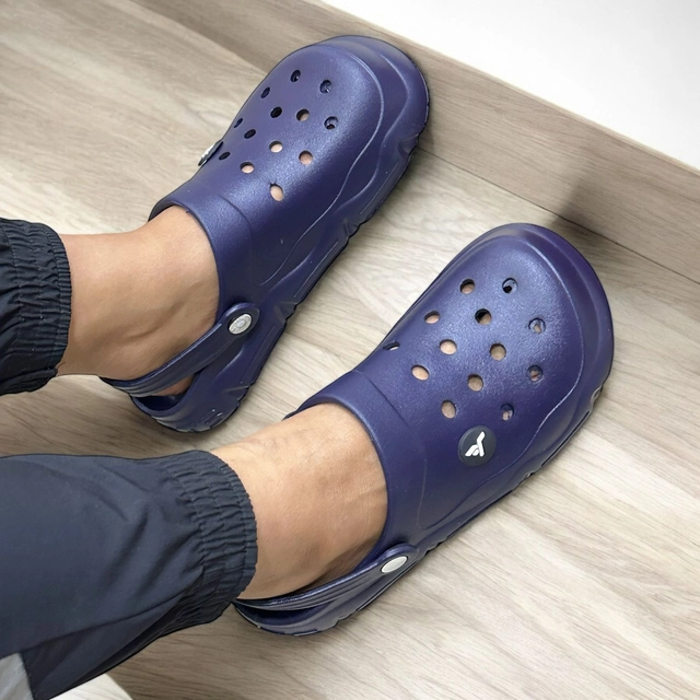 Clogs for Men (Navy Blue, 6)