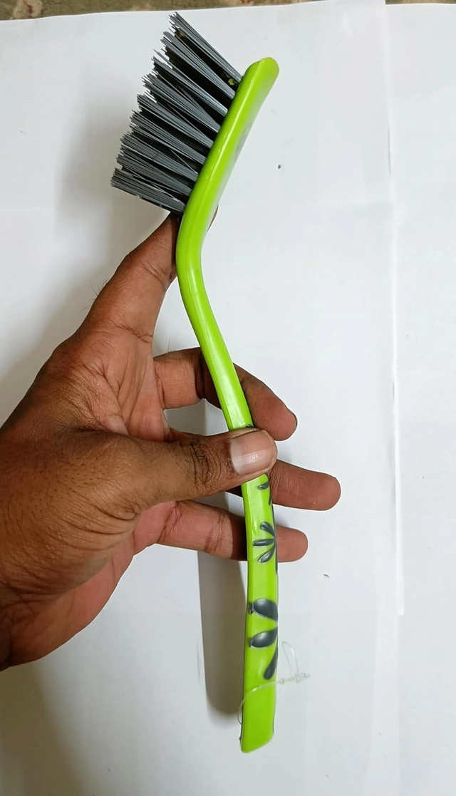 Plastic Heavy Duty Kitchen & Bath Scrub Brush with Rubber Grip (Green)