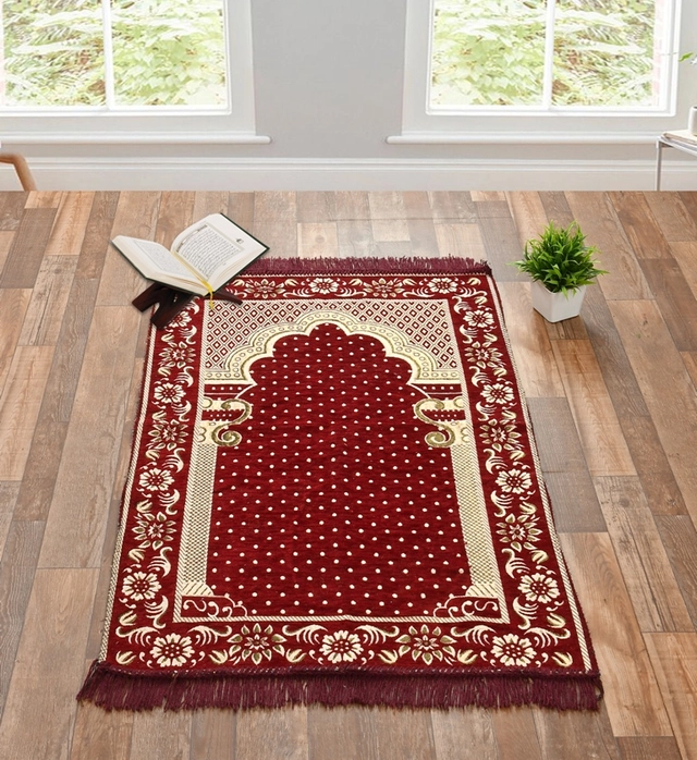 Velvet Chenille Super Soft Namaz Prayer Mat (Maroon, 70x110 cm)