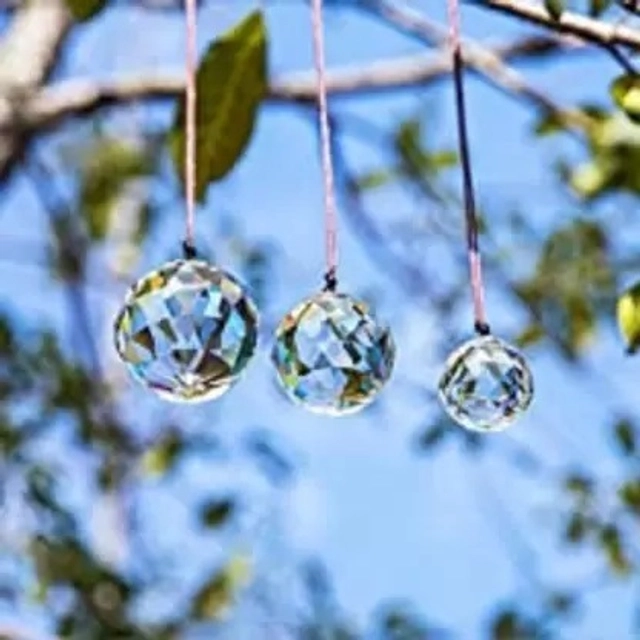 Crystal Fengshui Balls Wall Hanging (Transparent)