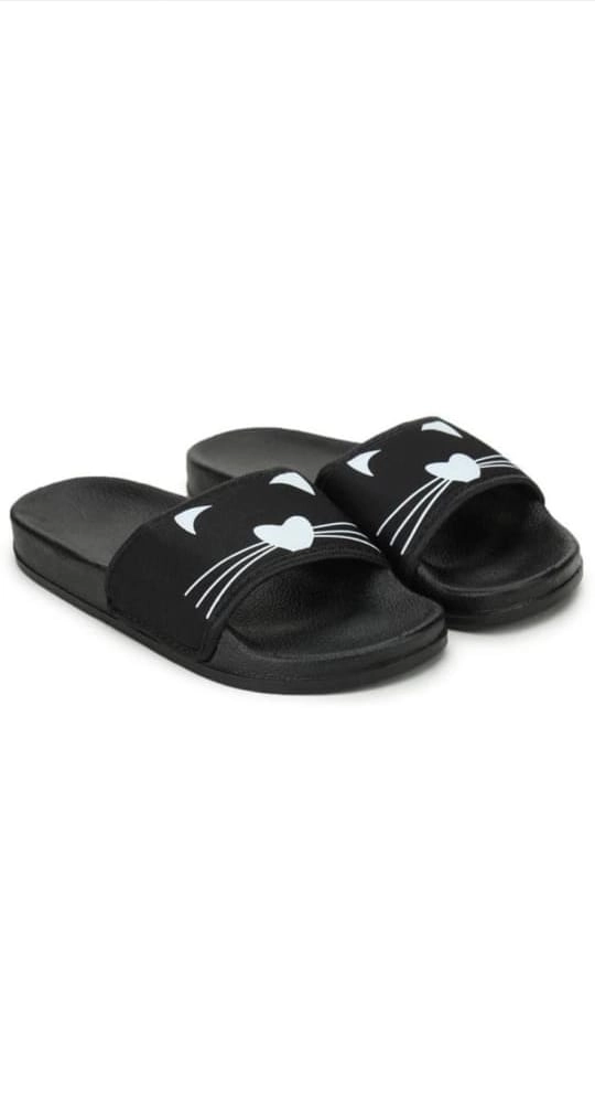 Sliders for Women (Black, 4)