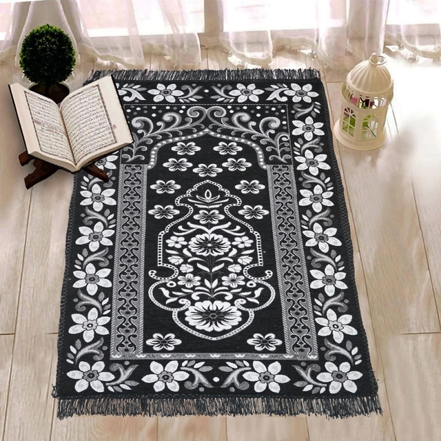 Chenille Handcrafted Muslim Islamic Prayer Mat (Black & White)