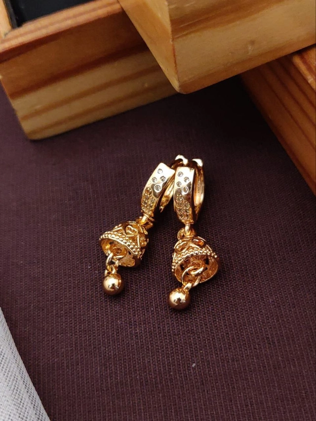 Alloy Gold Plated Earrings for Women (Rose Gold)