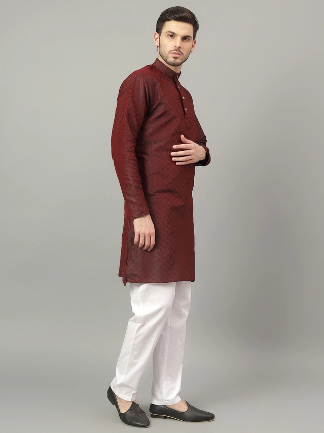 Jacquard Solid Kurta with Pant for Men (Brown, S)