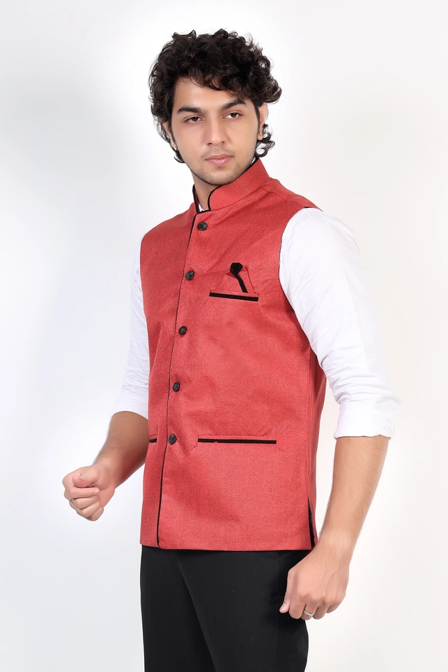 Jute Khadi Solid Waistcoat for Men (Maroon, M)