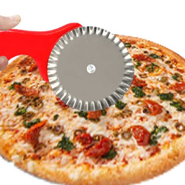 Pinak Plastic Pizza, Pastry And Sandwiches Cutter (Red) (PS-24)