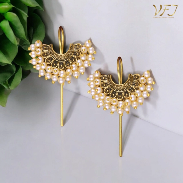 Alloy Earrings for Women & Girls (Gold, Set of 1)