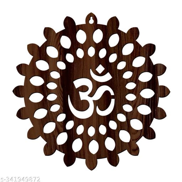 Wooden Wall Decor Hanging (Brown)