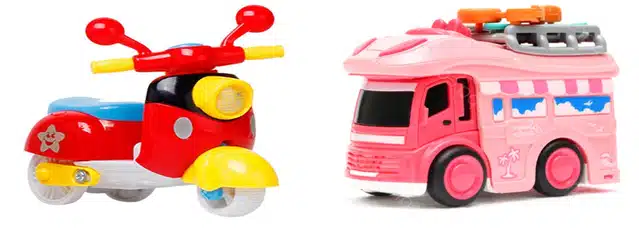 Station Wagon with Scooter Toy (Set of 2, Multicolor)