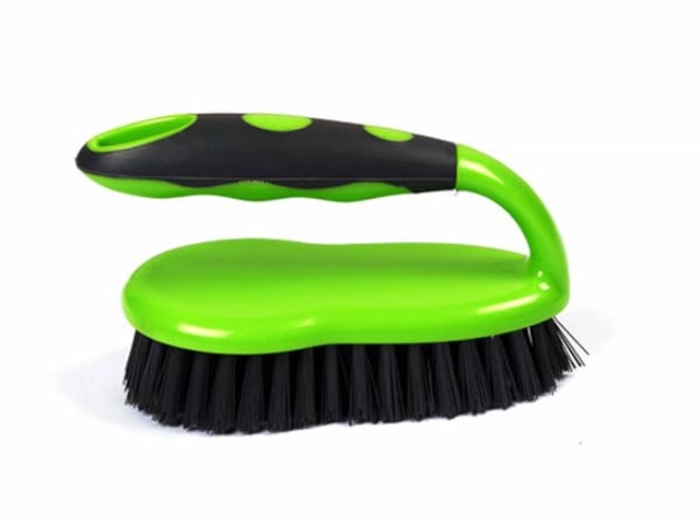 Plastic Heavy Duty Laundry Scrub Brush with Comfort Grip Handle (Green)