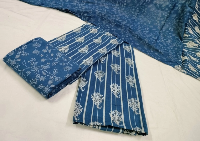 Cotton Original Bagro Batik Unstitched Suit Fabric with Dupatta for Women (Navy Blue, 2.25 m)