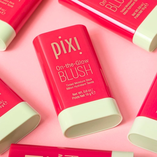 PIXI On-the-Glow Blush Stick (Pink, 19 g) (Pack of 1)