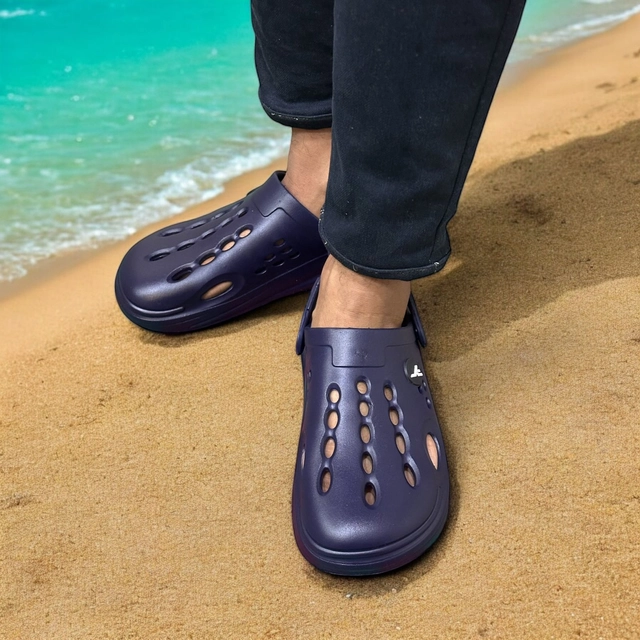 Clogs for Men (Navy Blue, 6)