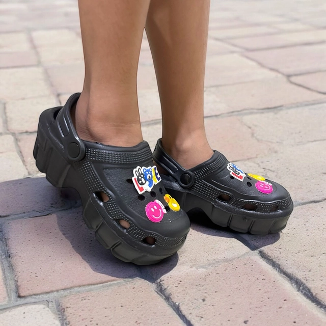 Clogs for Girls (Black, 35)